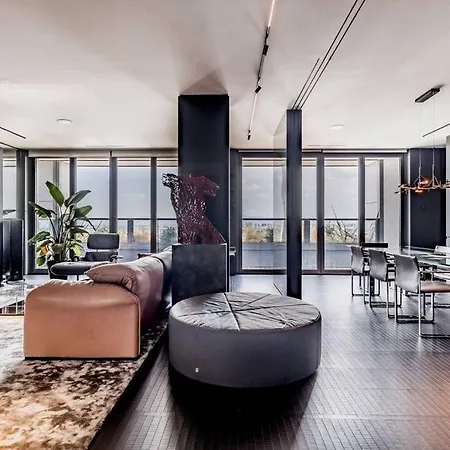 Апартаменты Rhome48-new In The Historic Center *